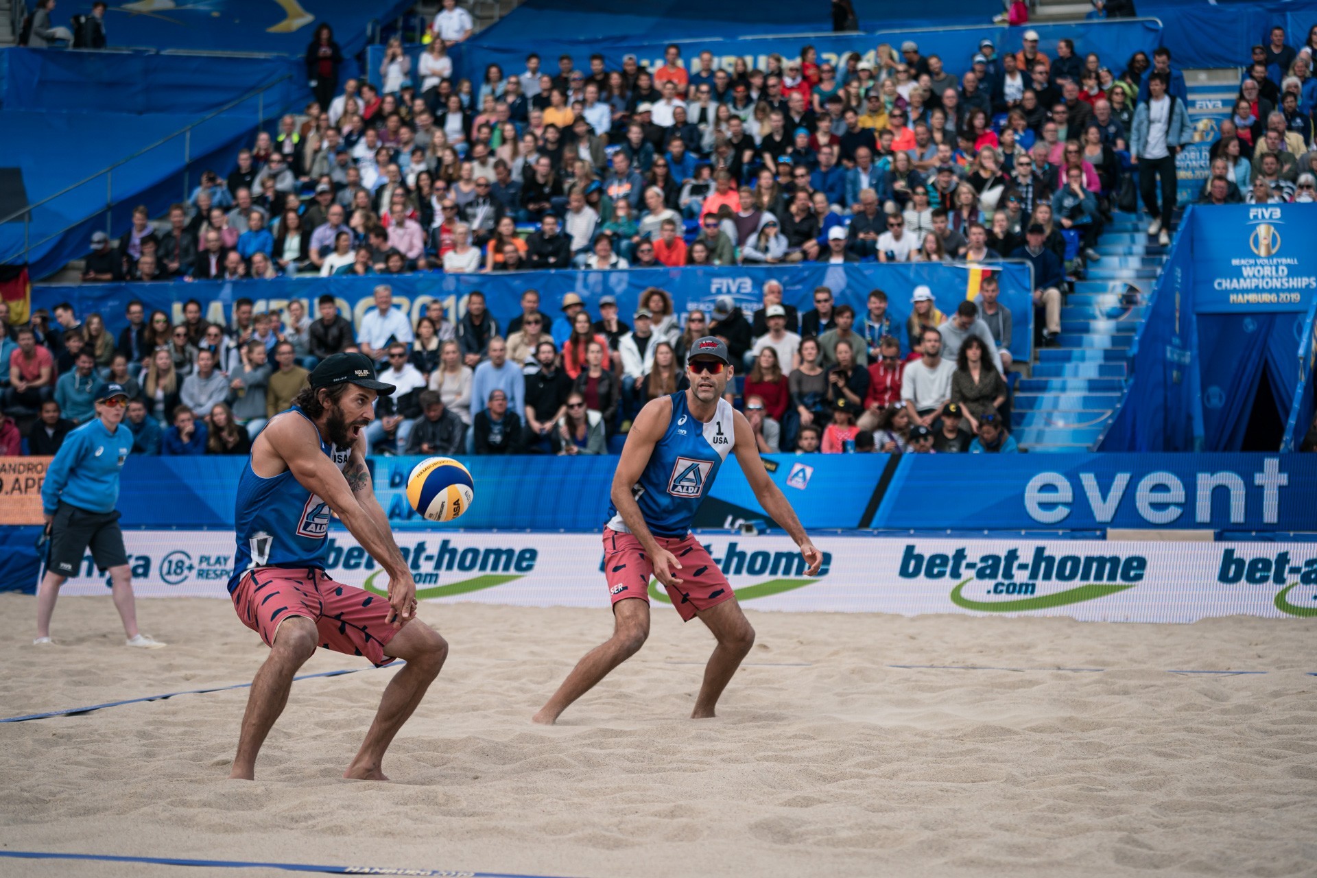 Lucena and Dalhausser rebounded from a rough start to reach the quarter-finals in Hamburg